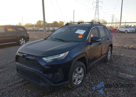 2025 Toyota Rav4 Xle z USA, uszkodzony, nr VIN 2T3P1RFV1SW505224
